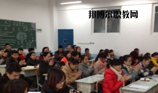 石家莊博信科技中等專業(yè)學(xué)校2020年報(bào)名條件、招生要求、招生對象 