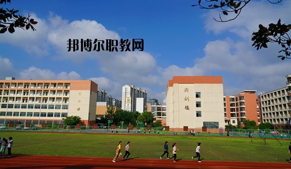 安徽建工技師學院2020年學費、收費多少