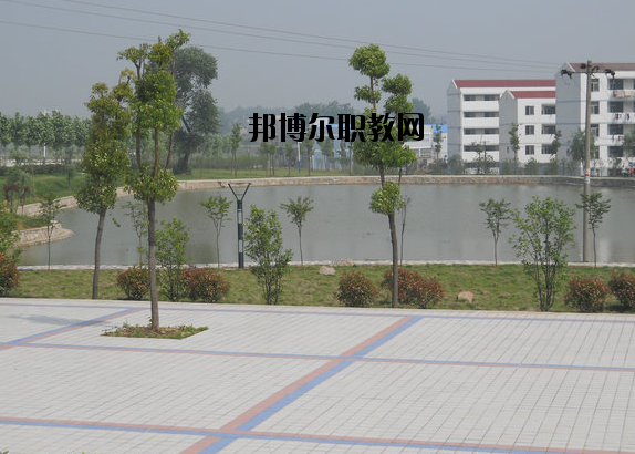 合肥汽車機(jī)械技術(shù)學(xué)校怎么樣、好不好