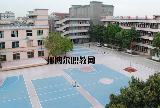 廣東黃埔技工學(xué)校2020年報(bào)名條件、招生要求、招生對(duì)象