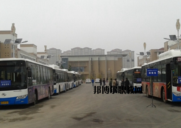 淮南職業(yè)教育中心2020年報名條件、招生要求、招生對象