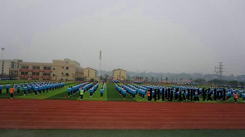 自貢電子信息職業(yè)技術(shù)學(xué)校怎么樣、好不好