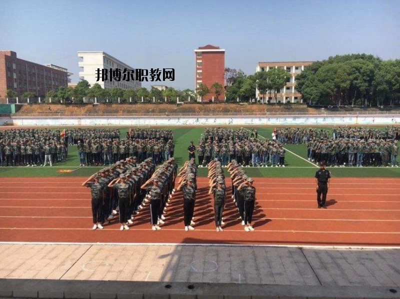 輝縣市第一職業(yè)中等專業(yè)學校2021年學費、收費多少