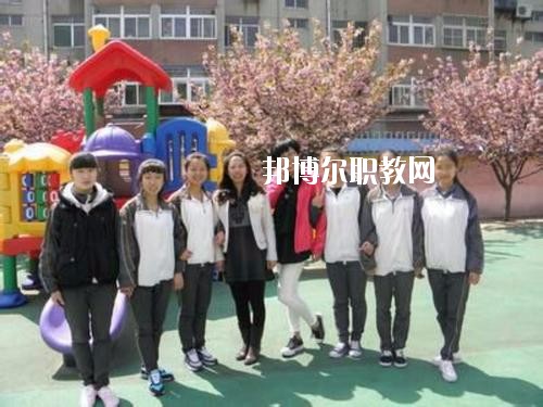 鄭州軟件應用中等專業(yè)學校2021年學費、收費多少