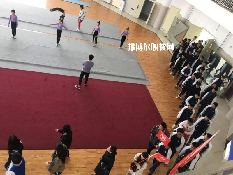 濮陽(yáng)雜技藝術(shù)學(xué)校2021年學(xué)費(fèi)、收費(fèi)多少