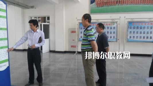 蘆山縣職業(yè)高級(jí)中學(xué)2020年報(bào)名條件、招生要求、招生對(duì)象