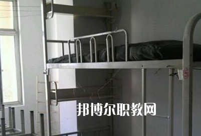 營山職業(yè)高級(jí)中學(xué)2020年宿舍條件
