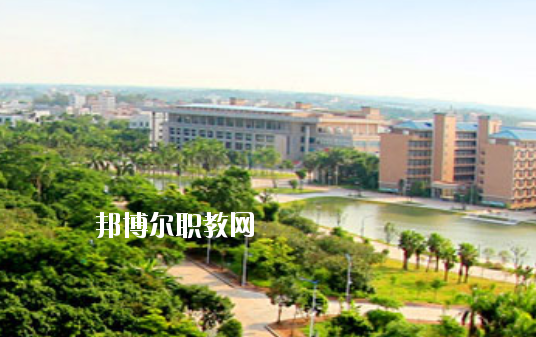 湛江理工職業(yè)學(xué)校2020年報(bào)名條件、招生要求、招生對(duì)象