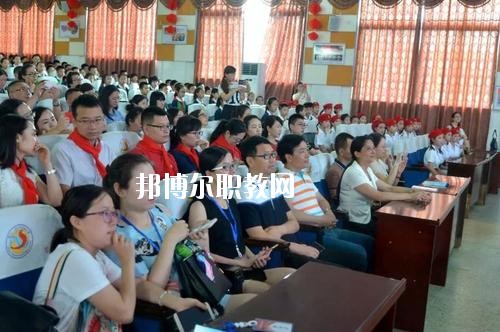 井研縣高級職業(yè)中學(xué)2020年報名條件、招生要求、招生對象