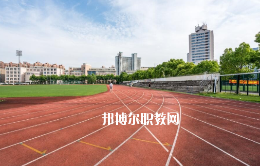 深圳市新鵬職業(yè)高級中學(xué)2020年報名條件、招生要求、招生對象