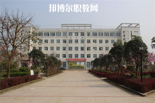 遂寧安居職業(yè)高級中學(xué)校2020年報(bào)名條件、招生要求、招生對象