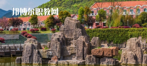 貴陽幼兒師范高等?？茖W校(中職部)2020年有哪些專業(yè)