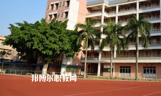 佛山順德區(qū)容桂職業(yè)技術(shù)學(xué)校2020年報(bào)名條件、招生要求、招生對(duì)象