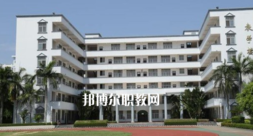 蚌埠汽車(chē)工程學(xué)校怎么樣、好不好