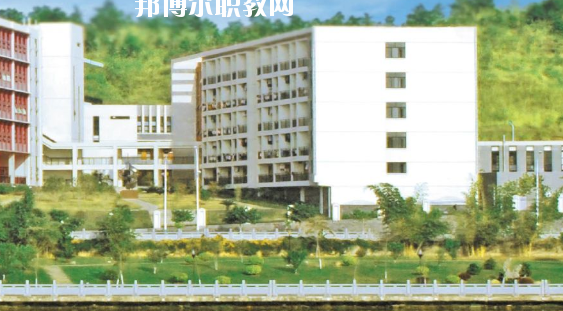 梅州藝術(shù)學(xué)校2020年報(bào)名條件、招生要求、招生對(duì)象