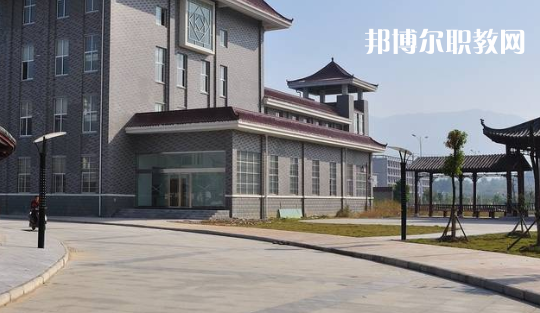 安徽黃梅戲藝術職業(yè)學院(中專部)2021年報名條件、招生要求、招生對象