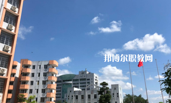 廣東南粵技工學校怎么樣、好不好