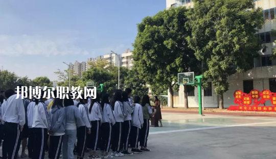 汕頭光明理工職業(yè)技術(shù)學(xué)校2021年報名條件、招生要求、招生對象