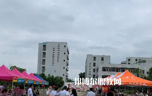 汕頭潮陽(yáng)建筑職業(yè)技術(shù)學(xué)校2021年學(xué)費(fèi)、收費(fèi)多少