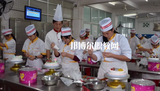 廣東廚藝技工學(xué)校2021年報(bào)名條件、招生要求、招生對(duì)象