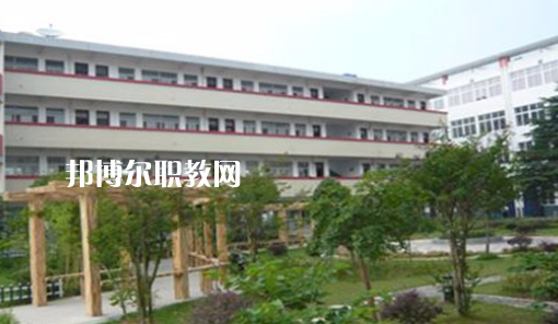 滁州市旅游商貿(mào)學(xué)校怎么樣、好不好