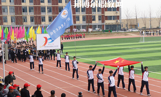 滁州市應(yīng)用技術(shù)學(xué)校2021年報(bào)名條件、招生要求、招生對象