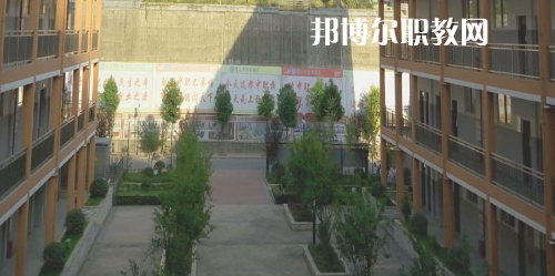 遵義市紅花崗區(qū)經(jīng)濟(jì)職業(yè)技術(shù)學(xué)校2021年報(bào)名條件、招生要求、招生對(duì)象
