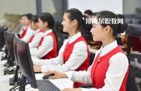 云龍縣民族職業(yè)高級(jí)中學(xué)2021年學(xué)費(fèi)、收費(fèi)多少