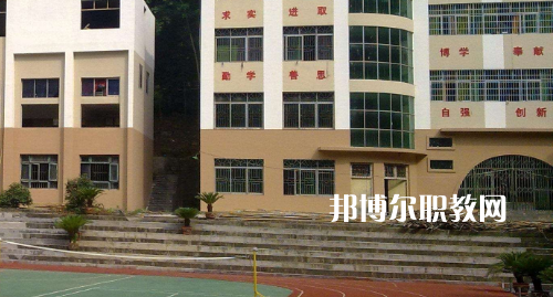 銅仁永晟職業(yè)技術(shù)學(xué)校2021年報名條件、招生要求、招生對象