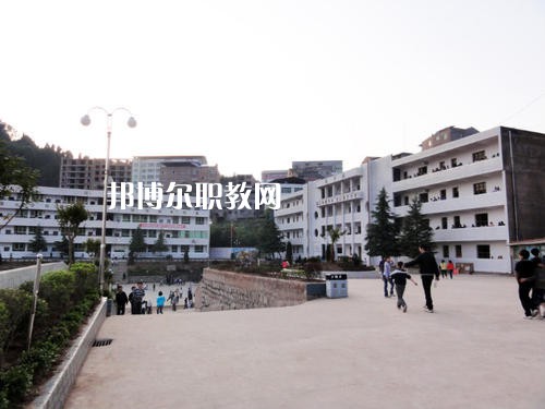 通海縣職業(yè)高級中學2021年招生錄取分數(shù)線