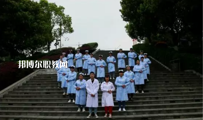 威信縣職業(yè)高級(jí)中學(xué)2021年學(xué)費(fèi)、收費(fèi)多少