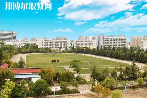 曲靖財(cái)經(jīng)學(xué)校怎么樣、好不好