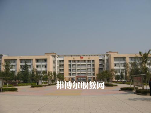 嵩明職業(yè)高級中學(xué)怎么樣、好不好