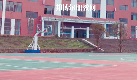 貴州貴陽(yáng)市商貿(mào)學(xué)校2021年報(bào)名條件、招生要求、招生對(duì)象