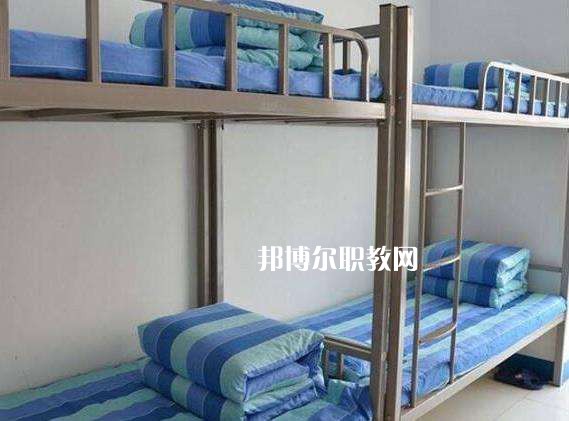 秦皇島市燕?？萍悸殬I(yè)學(xué)校2022年宿舍條件