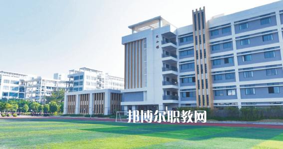  秦皇島市燕?？萍悸殬I(yè)學(xué)校2022年招生辦聯(lián)系電話