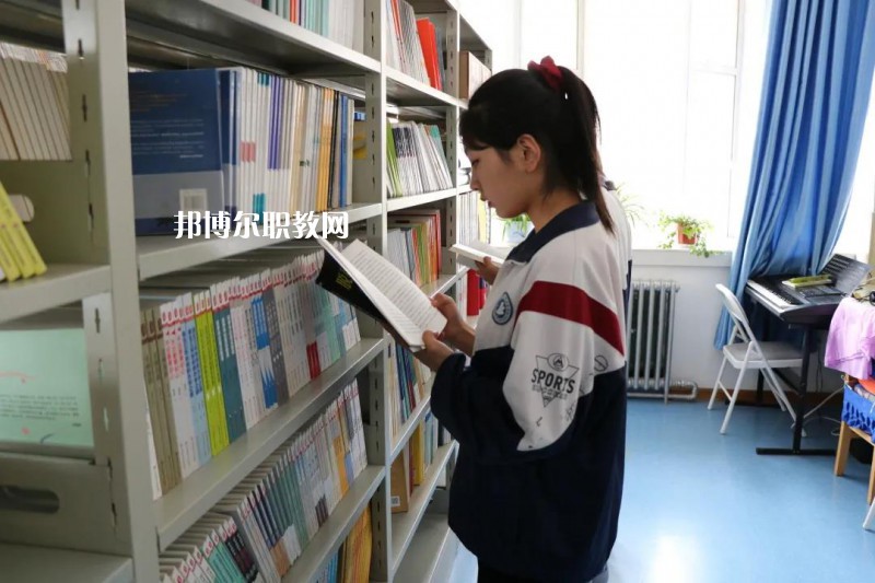 靖遠(yuǎn)職業(yè)教育中心2022年報名條件、招生要求、招生對象