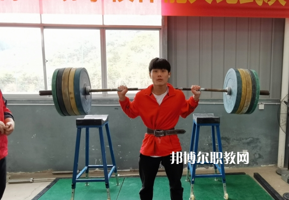 貴州體育運(yùn)動學(xué)校2022年收費(fèi)、學(xué)費(fèi)多少