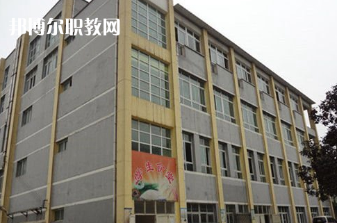 貴陽白云區(qū)職業(yè)技術(shù)學校2022年報名條件、招生要求、招生對象