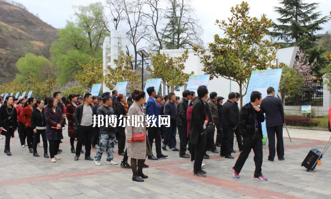 康縣職業(yè)技術(shù)學校2022年學費、收費多少