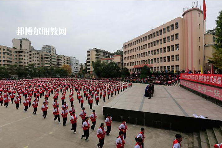 重慶梁平職業(yè)技術(shù)學(xué)校2022年報(bào)名條件、招生要求、招生對(duì)象