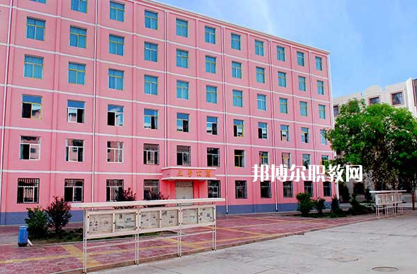 甘肅理工中等專業(yè)學校2022年學費、收費多少