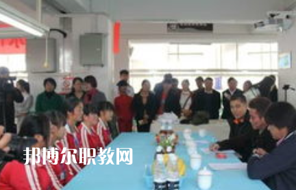 貴州盤州職業(yè)技術(shù)學(xué)校2022年學(xué)費、收費多少