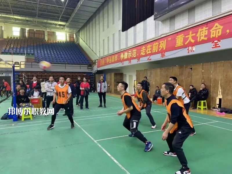 啟東第二中等專業(yè)學(xué)校2022年報(bào)名條件、招生要求、招生對(duì)象
