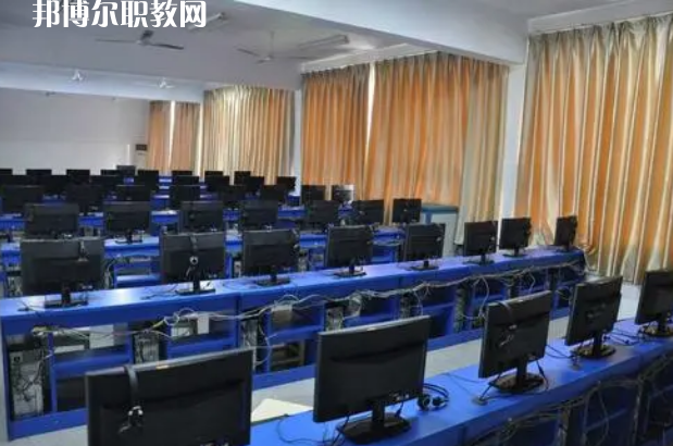 四川省信息通信學(xué)校2022年報(bào)名條件、招生對(duì)象、招生要求