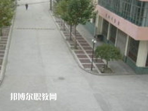 蘭州鐵路機械學(xué)校2022年報名條件、招生要求、招生對象