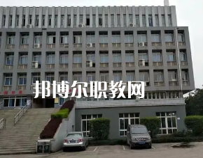 重慶農(nóng)業(yè)學(xué)校2022年報(bào)名條件、招生要求、招生對(duì)象