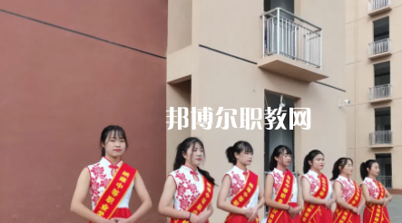 納雍中等職業(yè)學(xué)校2022年報(bào)名條件、招生要求、招生對象