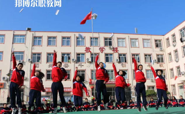 衡水兆華科技中專學(xué)校2022年報(bào)名條件、招生要求、招生對(duì)象