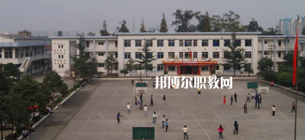 成都市育華職業(yè)學(xué)校怎么樣、好不好